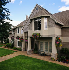 lawn landscaping enhances the value of your home